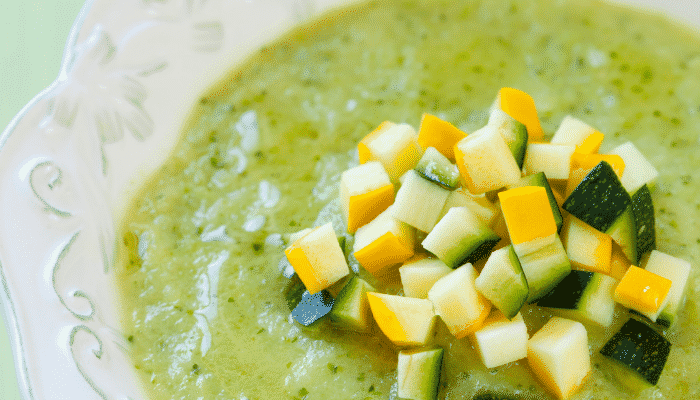 Descubra agora como fazer uma deliciosa sopa de abobrinha