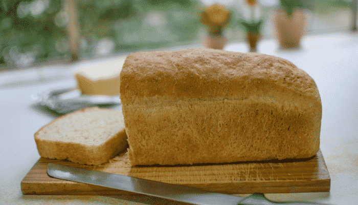 Descubra como fazer um pão caseiro de liquidificador fofinho