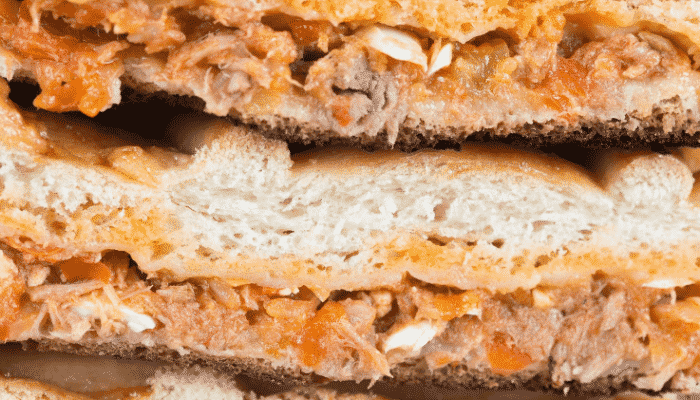 Descubra como fazer uma torta de liquidificador de atum fofinha