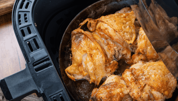 Experimente fazer uma deliciosa receita de frango à passarinho na AirFryer