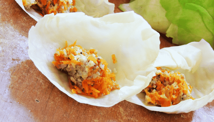 Experimente fazer uma deliciosa trouxinha de repolho com carne moída