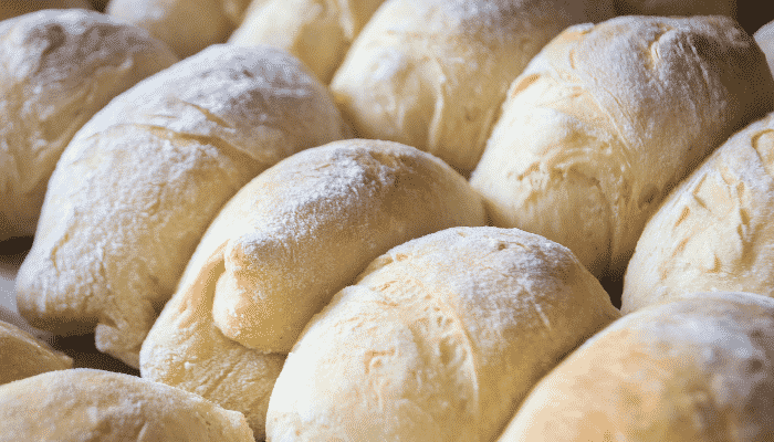 Receita fácil de pão caseiro fofinho sem glúten