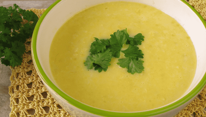 Receita rápida e fácil de creme de milho verde suculento