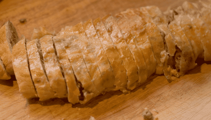 Veja agora como faz um pão de linguiça macio e suculento