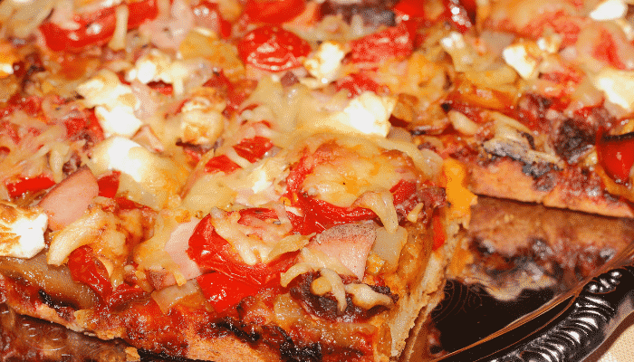 Torta fácil de antepasto suculentos feita com massa de pastel crocante